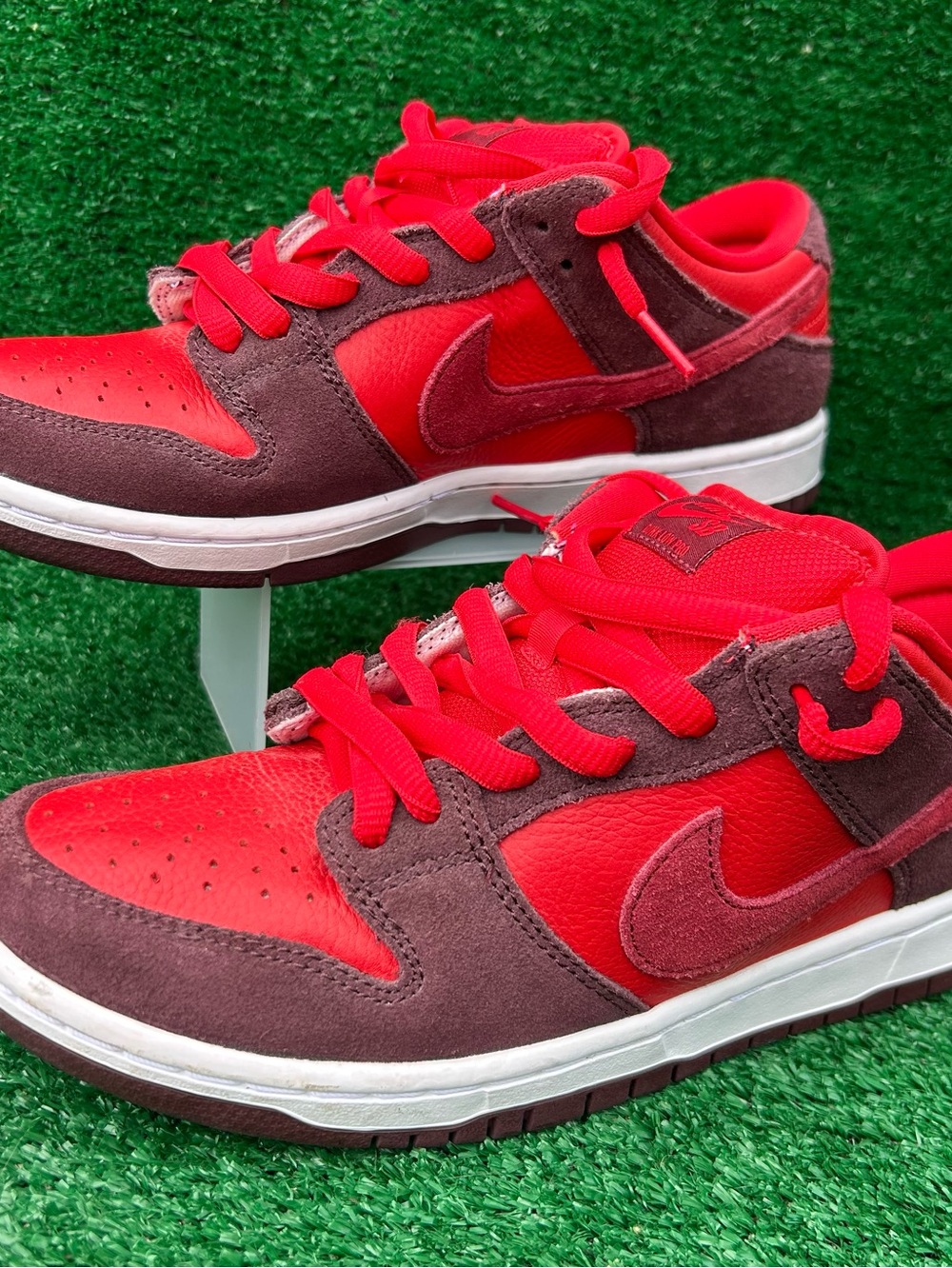 Nike SB Dunk Low Cherry Fruity Pack DM0807 600 Mens 8 Skateboard Shoes Sneakers